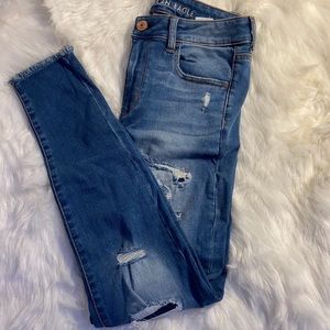 Hi rise American eagle jeans